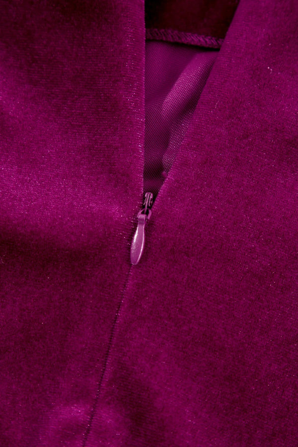 Solange® | Vestido bodycon manga longa em veludo rosa com gola alta e babados